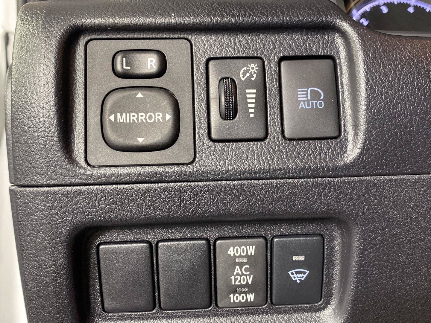 Used 2024 Toyota 4Runner TRD Off-Road Premium w/ Moonroof Package AWD/4WD image 26