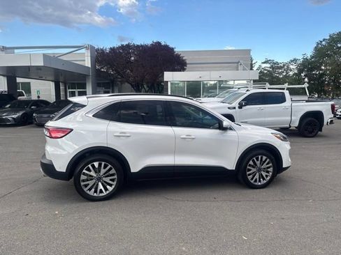 Used 2020 Ford Escape Titanium AWD/4WD image 10
