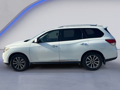 Used 2014 Nissan Pathfinder SL FWD image 3
