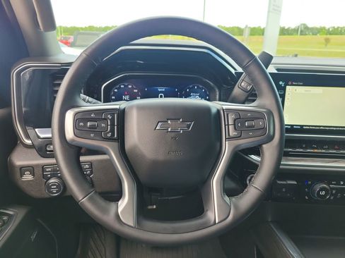 Used 2024 Chevrolet Silverado 2500 LTZ w/ LTZ Plus Package AWD/4WD image 18