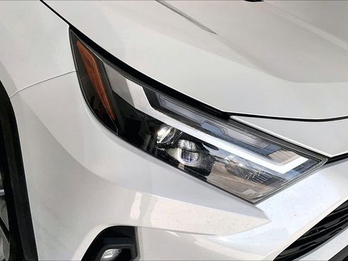 Used 2023 Toyota RAV4 XLE Premium AWD/4WD image 37