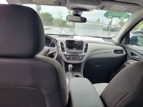 Certified 2020 Chevrolet Equinox LT image 12