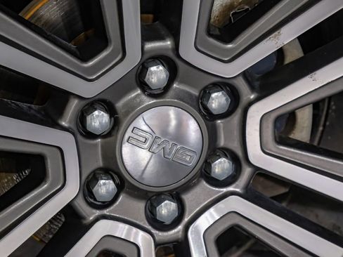 Used 2017 GMC Yukon XL Denali w/ Open Road Package image 60