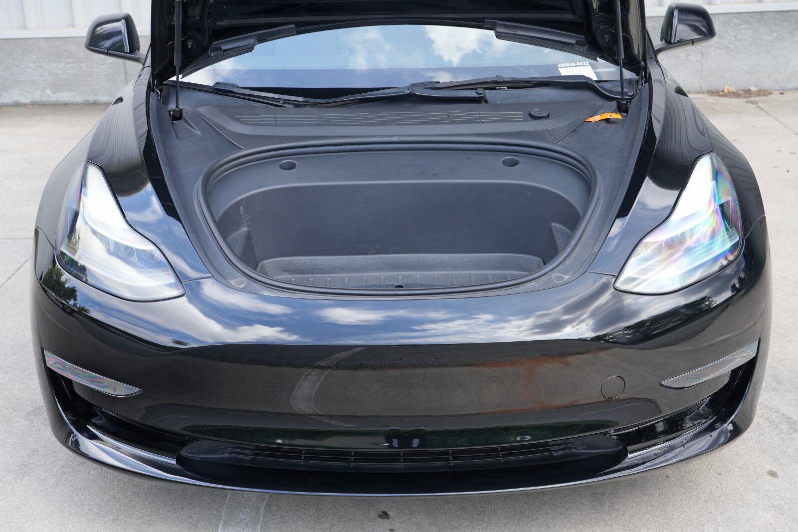 Used 2023 Tesla Model 3 Standard Range RWD image 8