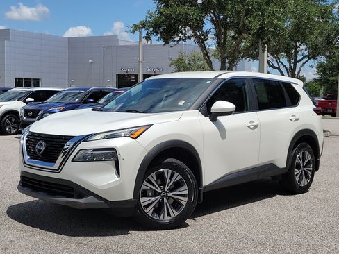 Certified 2023 Nissan Rogue SV FWD image 33
