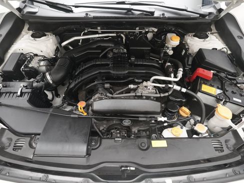 Certified 2023 Subaru Crosstrek 2.0i AWD/4WD image 3
