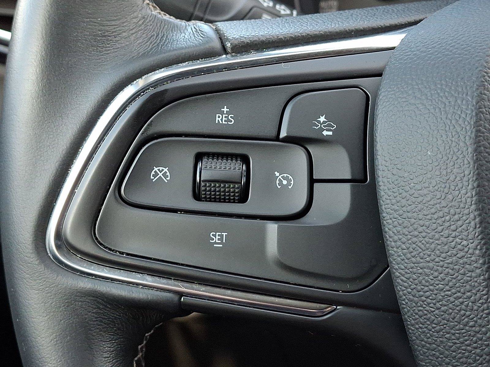 Used 2023 Buick Encore GX Select w/ Sport Touring Package FWD image 21