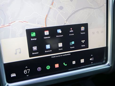 Used 2016 Tesla Model S 75D image 18