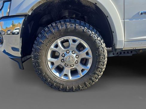 Used 2022 RAM 2500 Laramie image 15