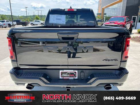 New 2026 RAM 1500 Express AWD/4WD image 17