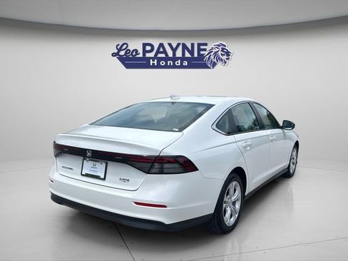 Used 2025 Honda Accord LX image 35