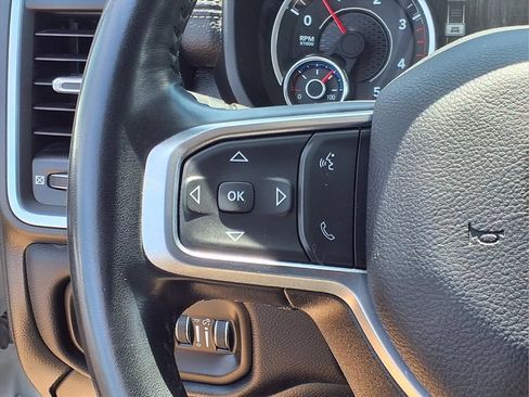 Used 2024 RAM 2500 Laramie AWD/4WD image 15
