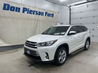 Used 2018 Toyota Highlander Limited video 1