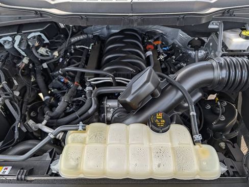 Used 2023 Ford F150 Lariat AWD/4WD image 29