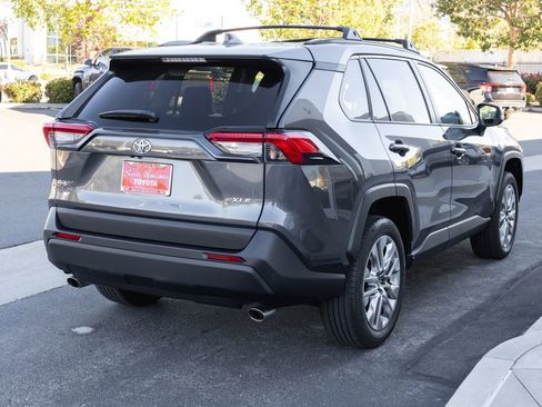 Certified 2024 Toyota RAV4 XLE Premium image 5