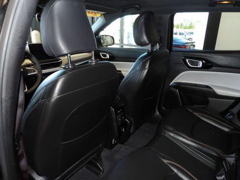 Used 2024 Jeep Compass Limited AWD/4WD image 21
