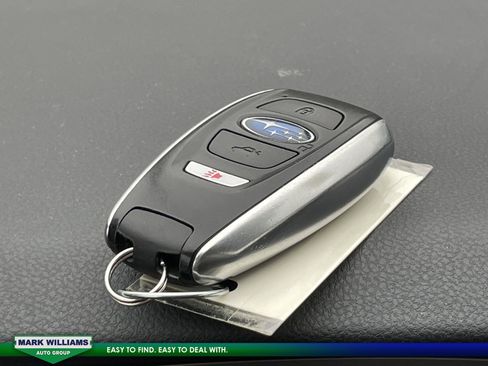 Used 2022 Subaru Ascent Premium w/ Convenience Package image 29