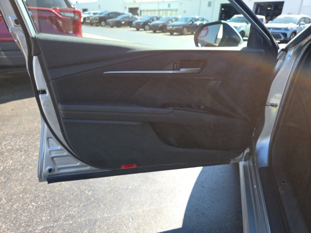 Used 2026 Toyota Camry LE FWD image 10