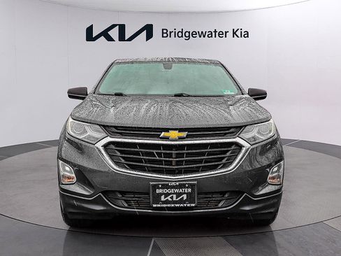 Used 2019 Chevrolet Equinox LS image 3