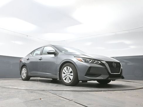 Used 2023 Nissan Sentra S image 25