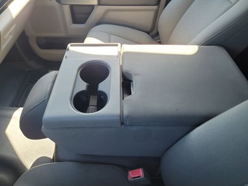 Used 2018 Ford F150 XLT RWD image 35
