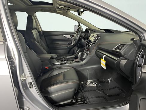 Used 2023 Subaru Crosstrek 2.5i Limited w/ Moonroof Package AWD/4WD image 16