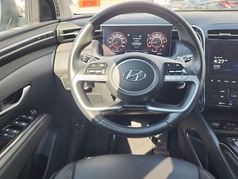 Certified 2024 Hyundai Tucson Limited AWD/4WD image 10