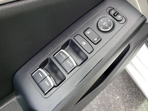 Certified 2023 Acura Integra FWD image 18