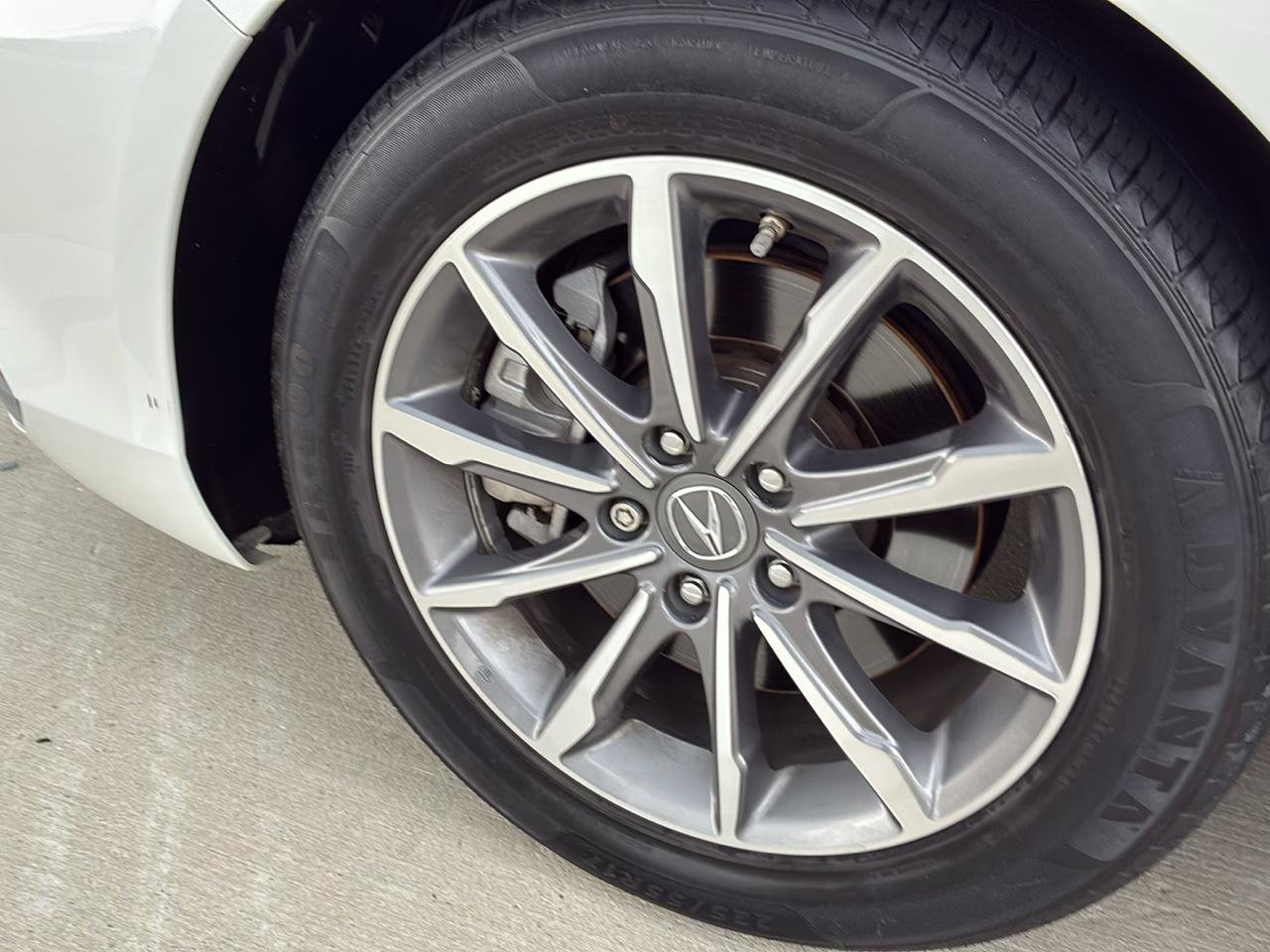 Used 2020 Acura TLX FWD image 11