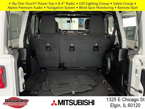 Used 2021 Jeep Wrangler Unlimited Sahara image 29