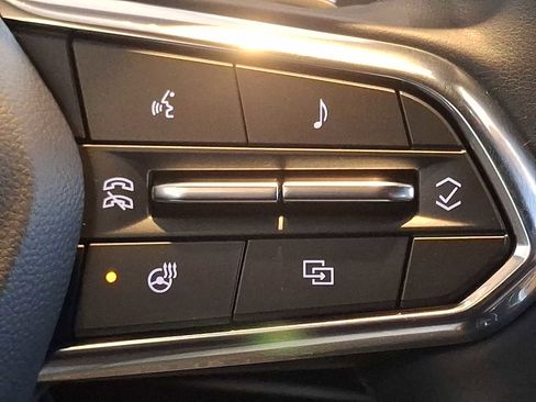 Certified 2025 Chevrolet Equinox ACTIV w/ Safety and Technology Package image 21