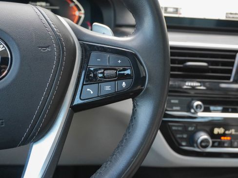 Certified 2023 BMW 540i w/ Premium Package image 19