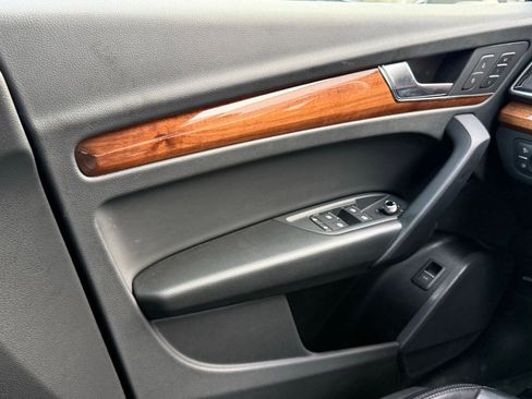 Used 2023 Audi Q5 2.0T Premium image 35