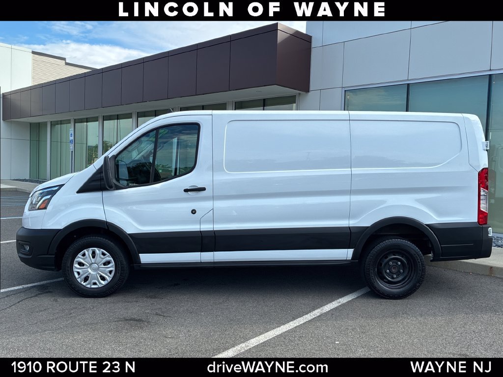 Used 2023 Ford Transit 250 Low Roof RWD image 2