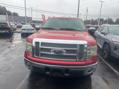 Used 2011 Ford F150 Lariat w/ Lariat Chrome Pkg image 2