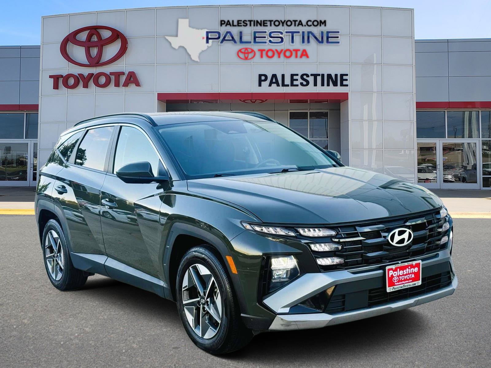 Used 2025 Hyundai Tucson SEL FWD image 1