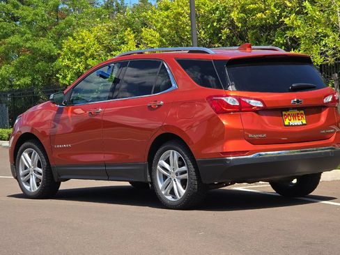 Used 2020 Chevrolet Equinox Premier AWD/4WD image 6