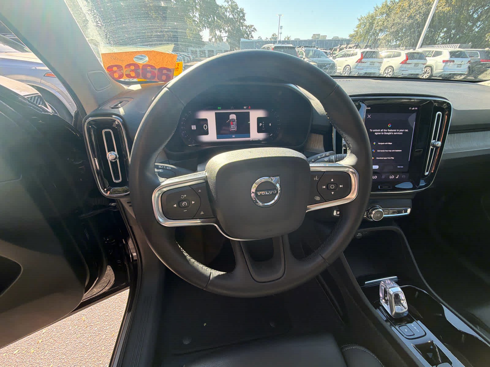 Used 2023 Volvo XC40 B5 Plus w/ Climate Package AWD/4WD image 27
