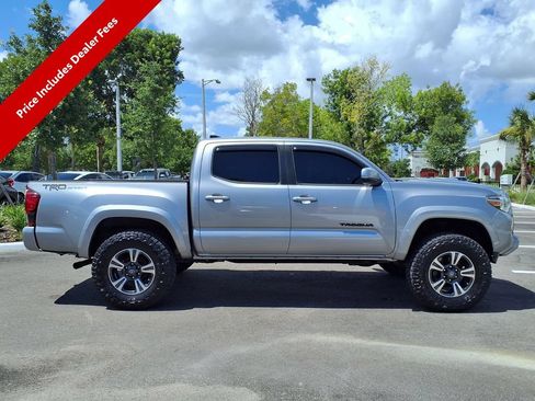 Used 2019 Toyota Tacoma TRD Sport w/ Technology Package RWD image 9