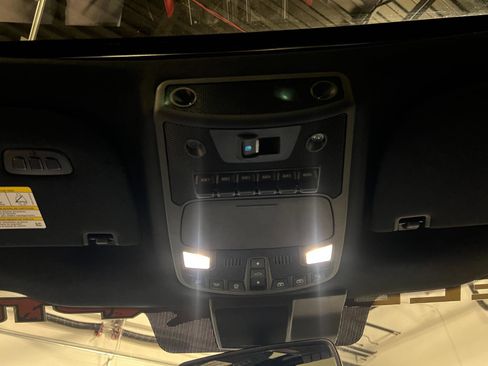 Used 2020 Ford F150 Raptor w/ Equipment Group 802A Luxury image 25