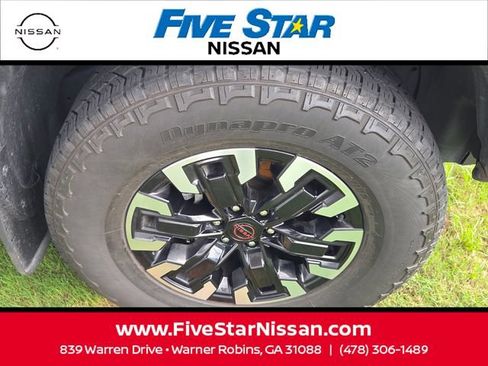 Used 2024 Nissan Frontier PRO-4X w/ Off-Road Protection Package AWD/4WD image 17