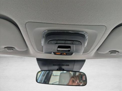 Used 2024 Toyota Corolla Cross L FWD image 20