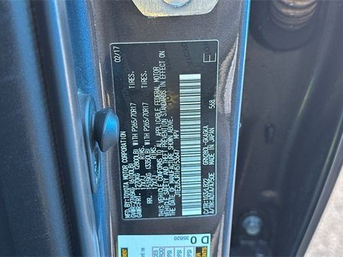 Used 2017 Toyota 4Runner SR5 Premium image 32