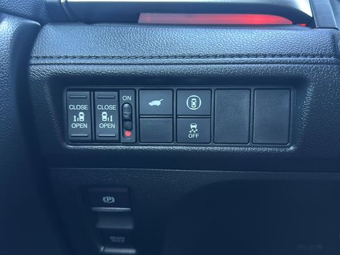 Used 2023 Honda Odyssey Sport image 36