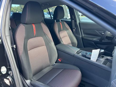 New 2026 Nissan Sentra SR w/ Floor Mat Package FWD image 43