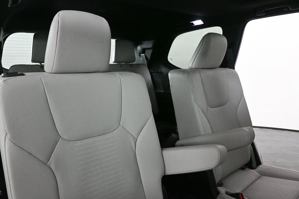 Used 2024 Lexus TX 350 FWD w/ Captains Chair Package image 19