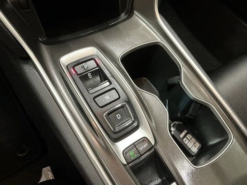 Used 2020 Honda Accord Sport image 23