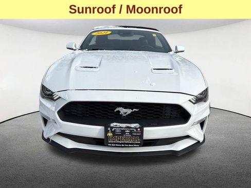Used 2021 Ford Mustang Premium image 4