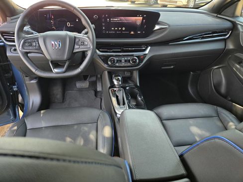 Used 2025 Buick Envista Sport Touring w/ Convenience I Package FWD image 8