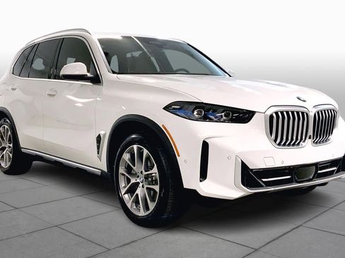 New 2026 BMW X5 xDrive40i image 2